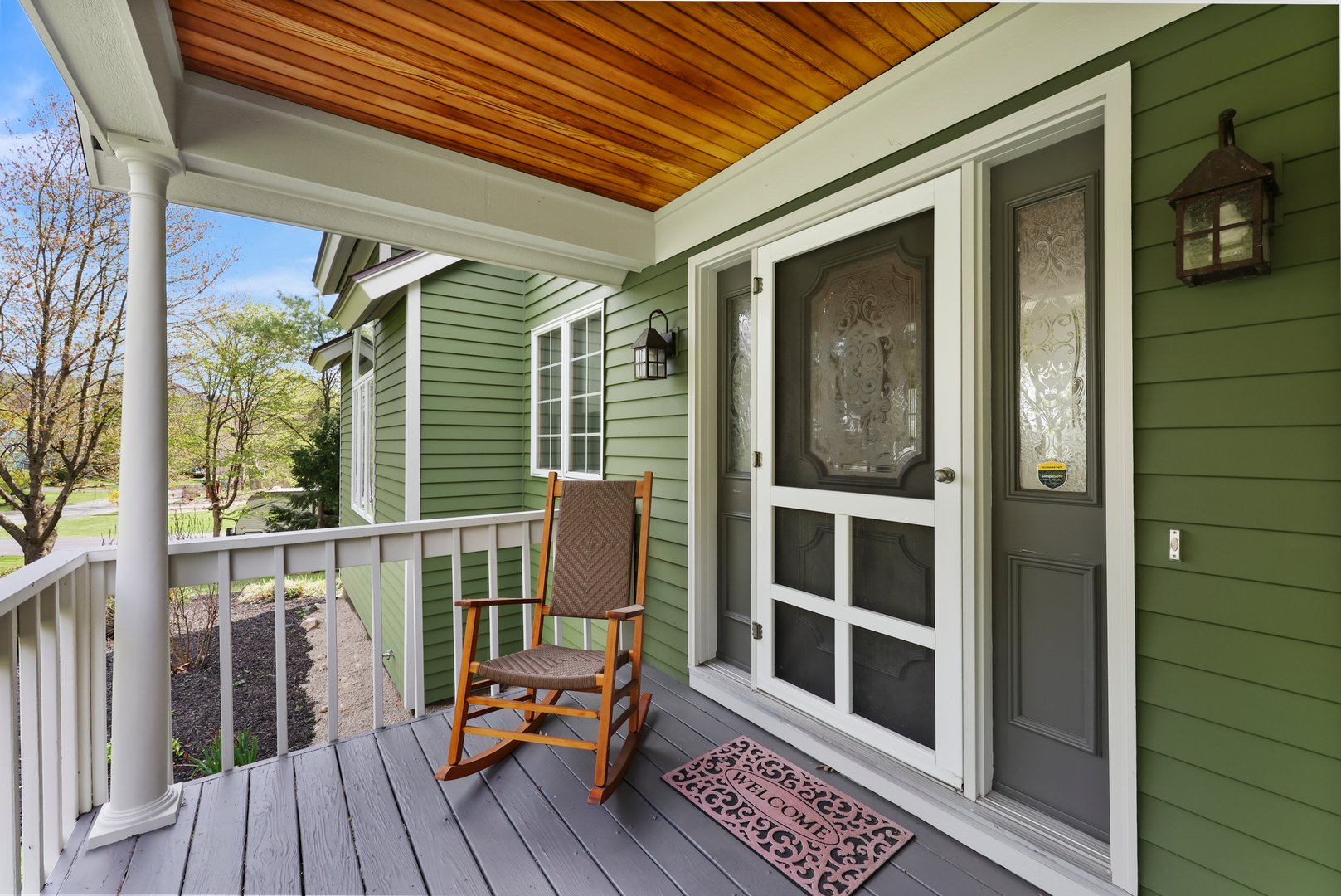 97 Elmore Dr Photo 3