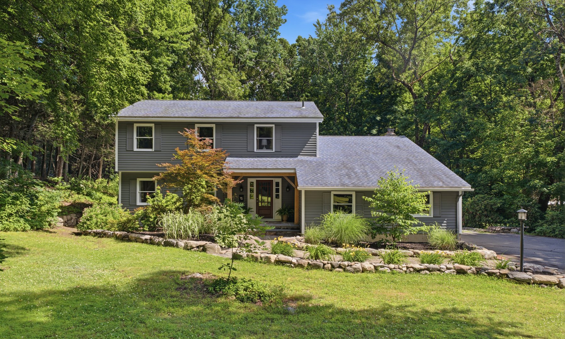 45 Barberry Drive Photo 2