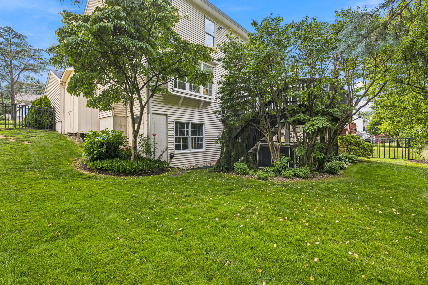 35 Lilac Lane Photo 38