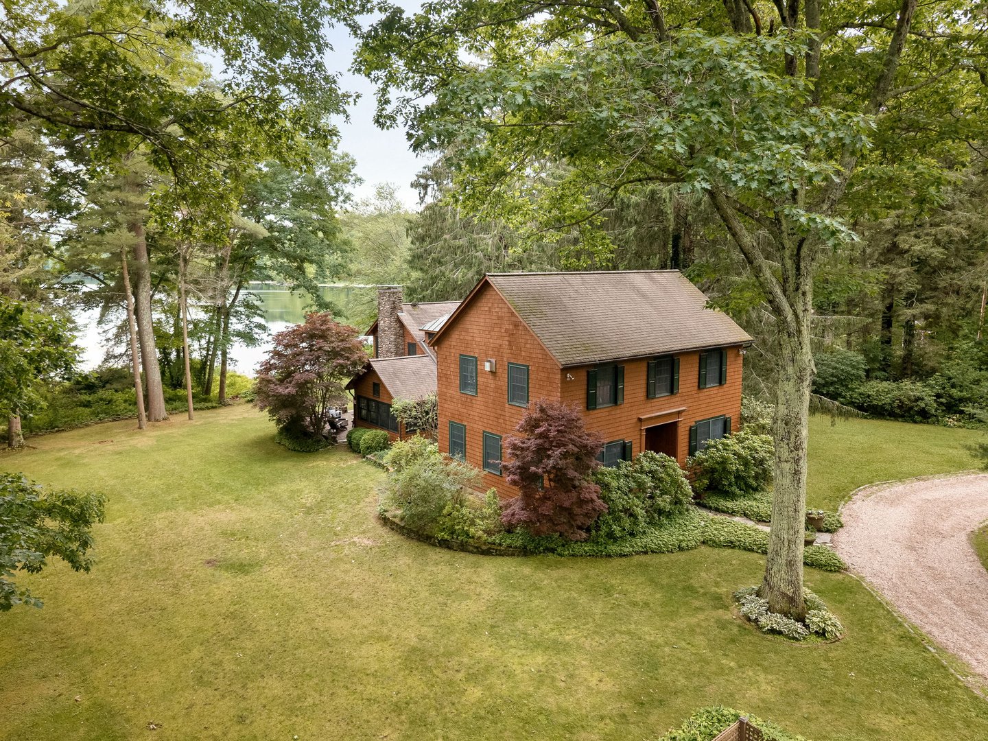 142 Interlaken Road Photo 1