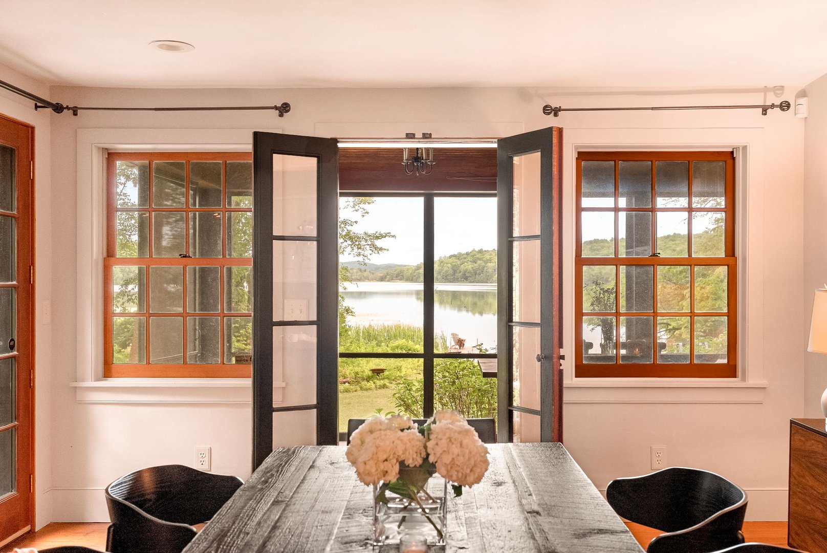142 Interlaken Road Photo 5