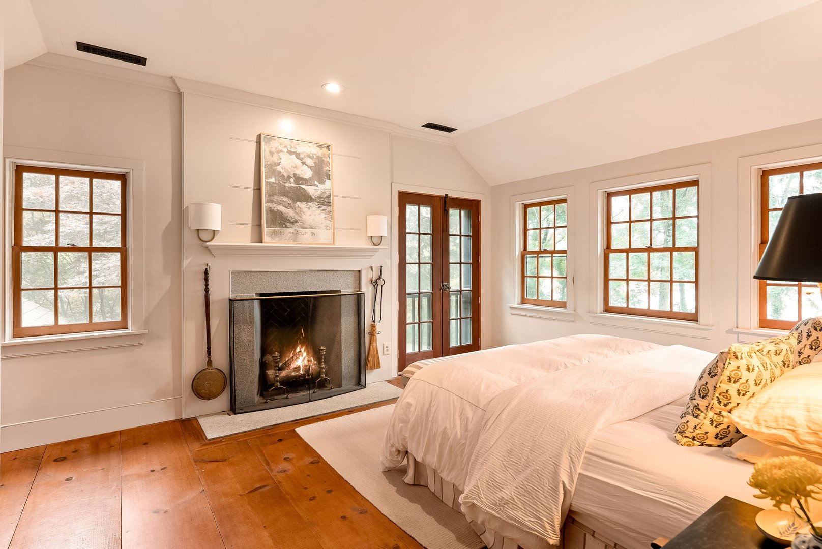 142 Interlaken Road Photo 20