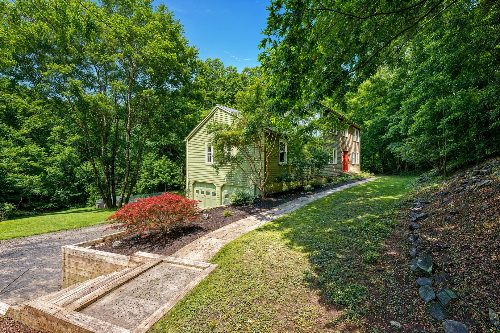 26 Mountain Laurel Lane Photo 1