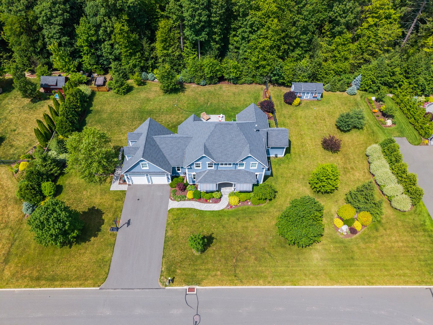 89 Alpine Drive Photo 3