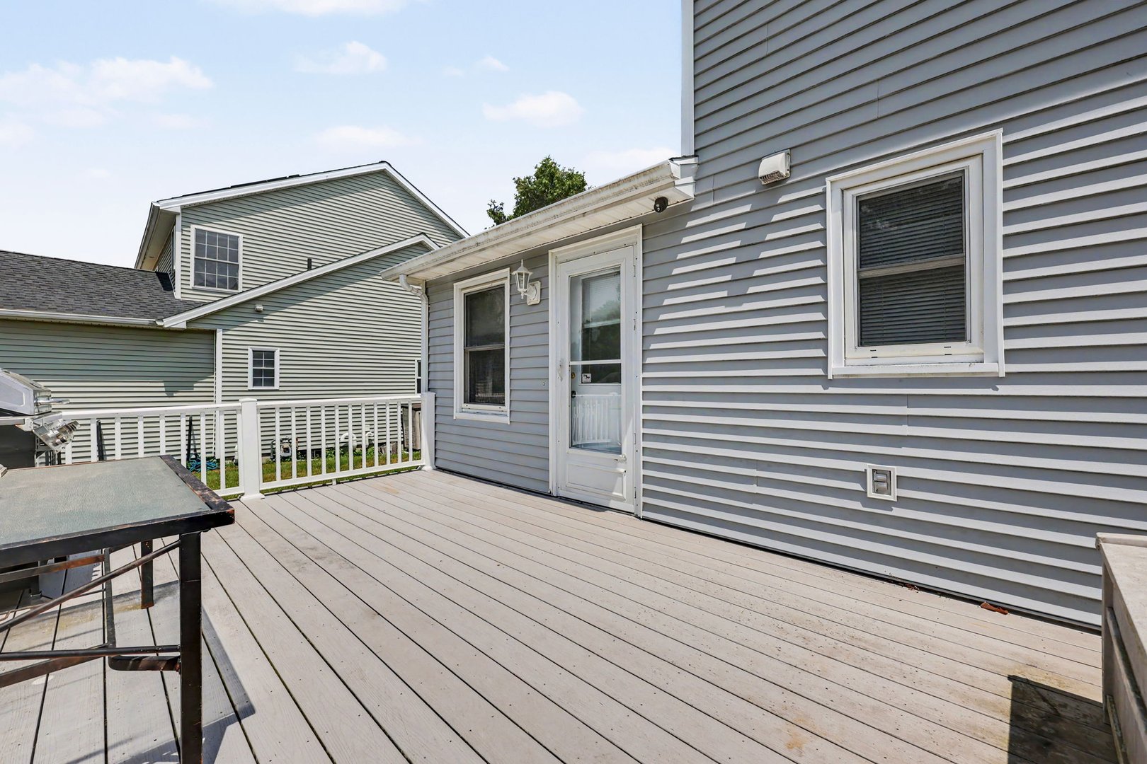 275 York Street Photo 28