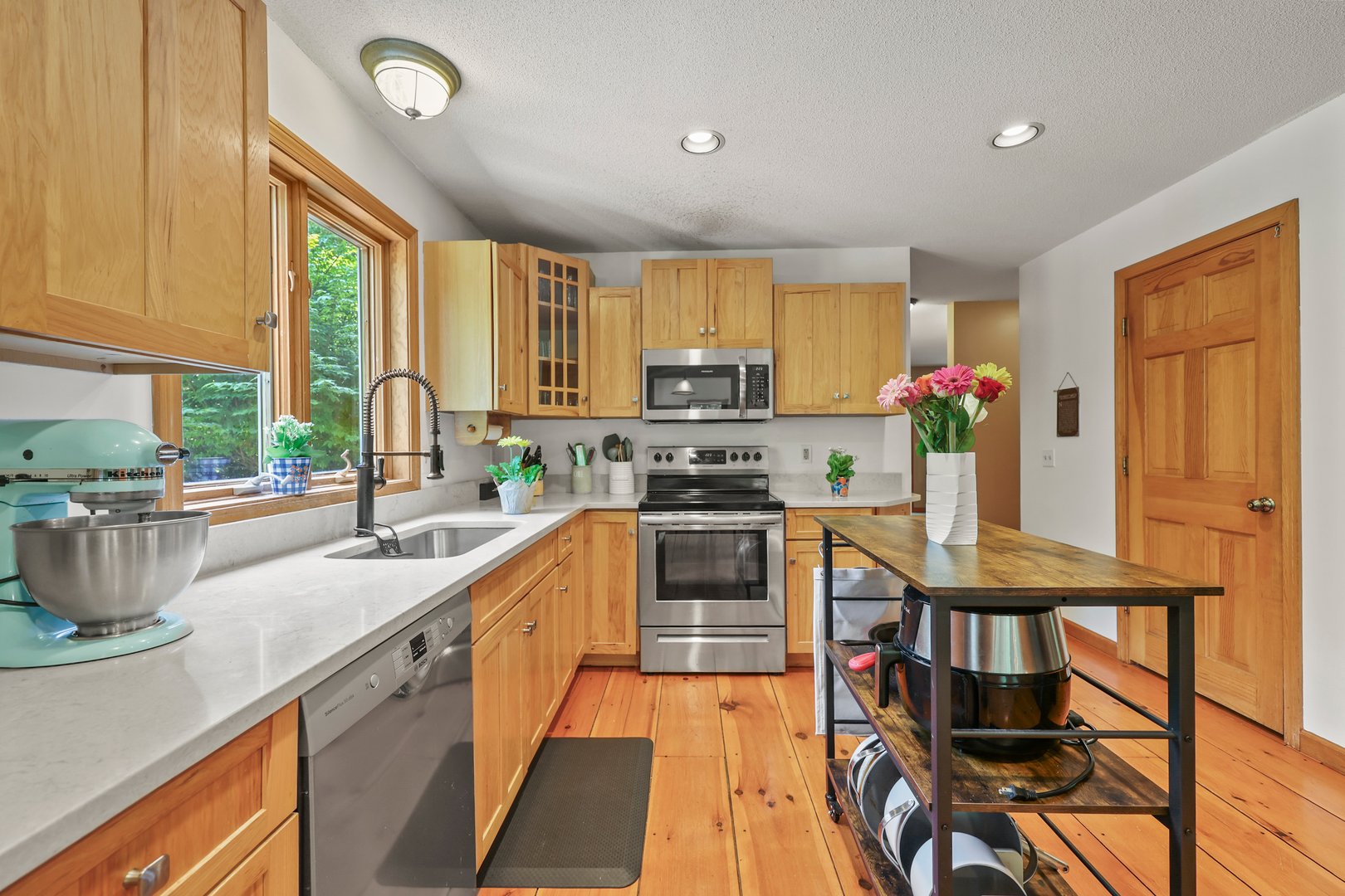 227 Tolland Rd Photo 23