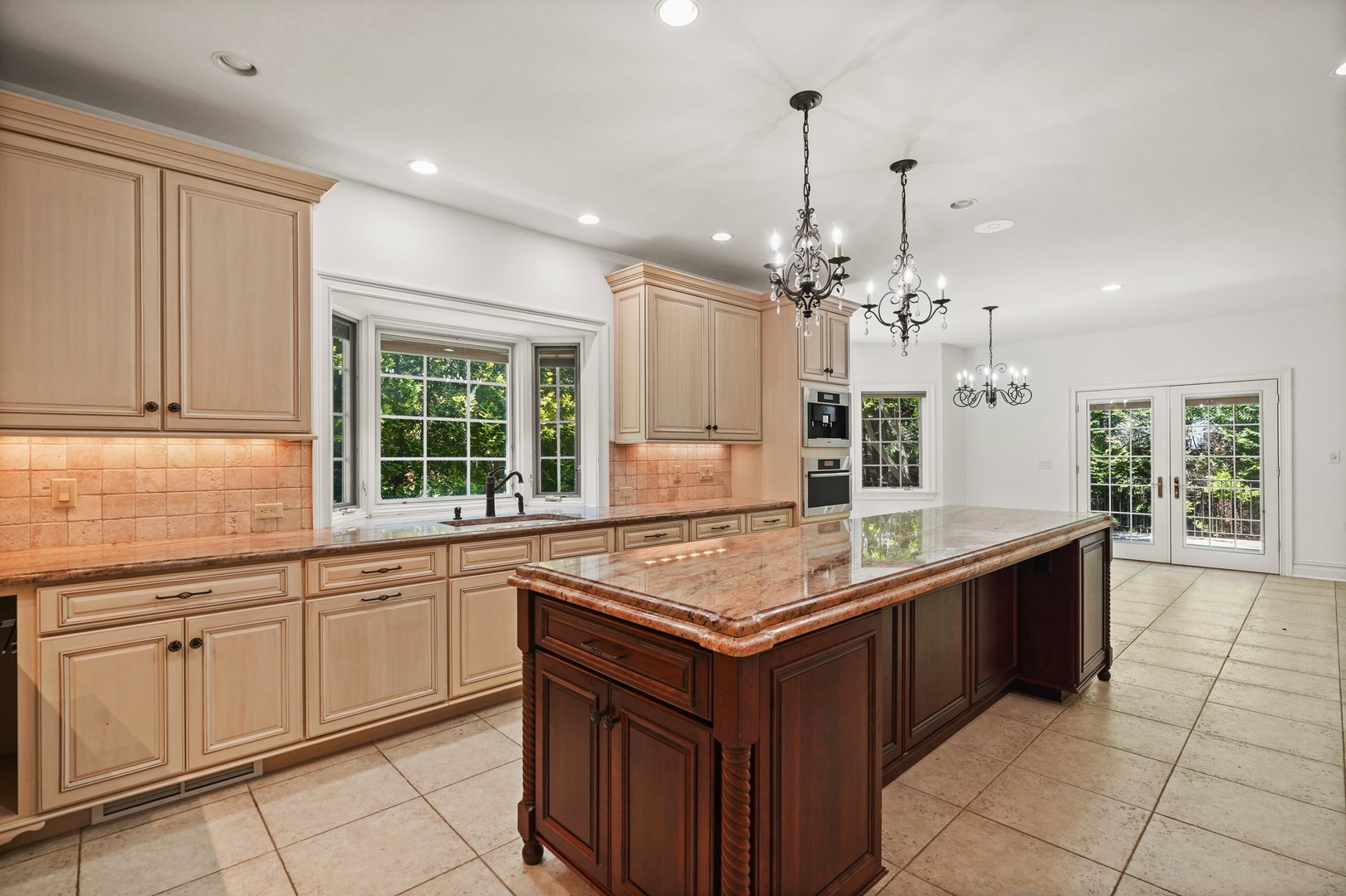 193 Saxon Woods Road Photo 18