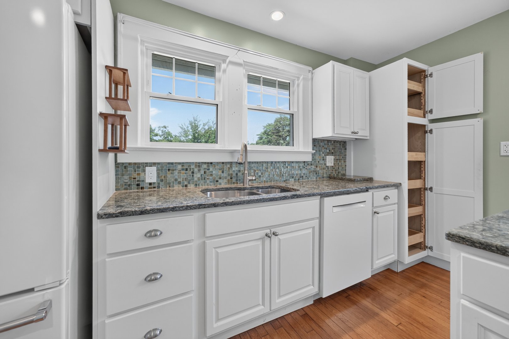 22 Goldberg Avenue Photo 12