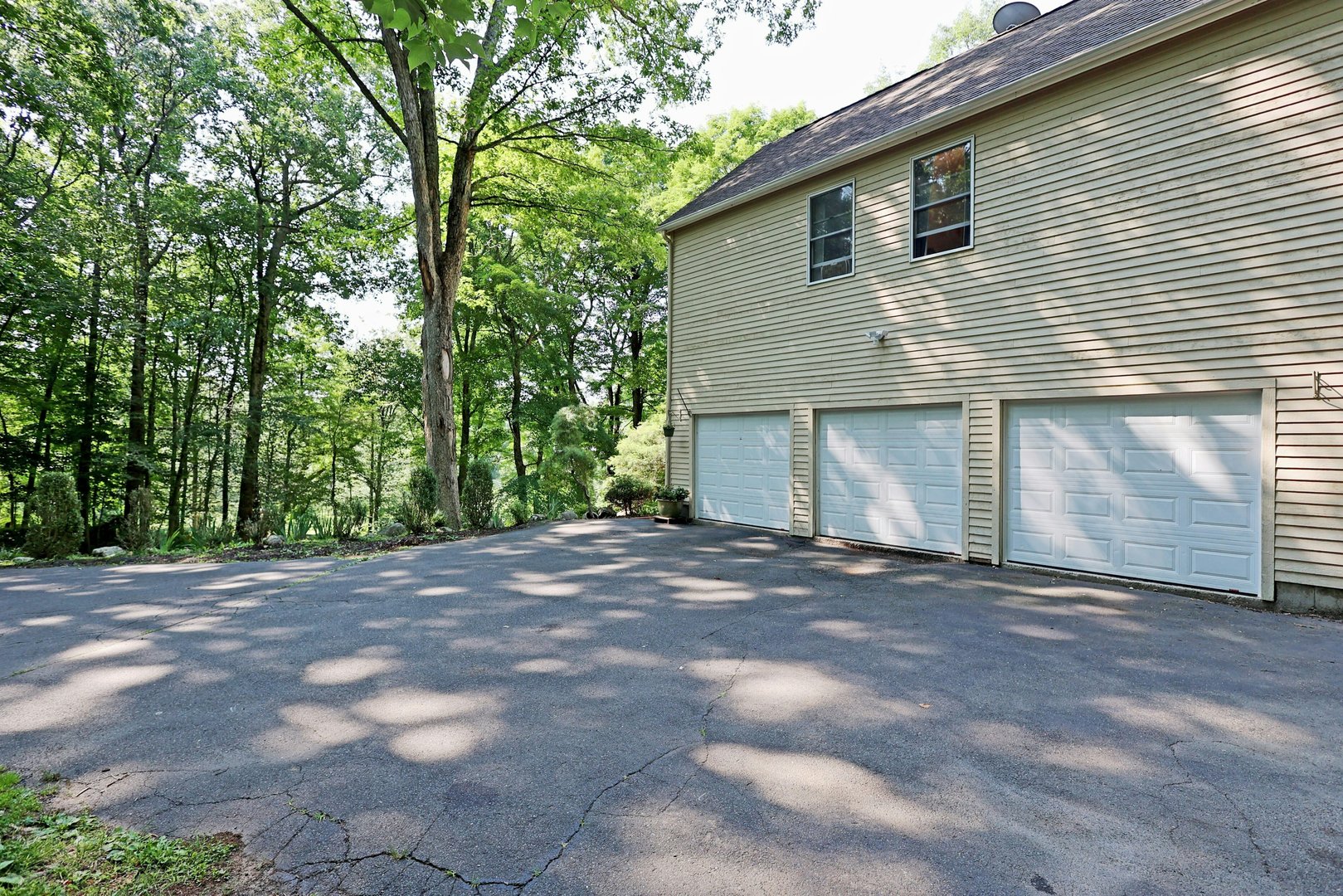 123a Peaceable Street Photo 39