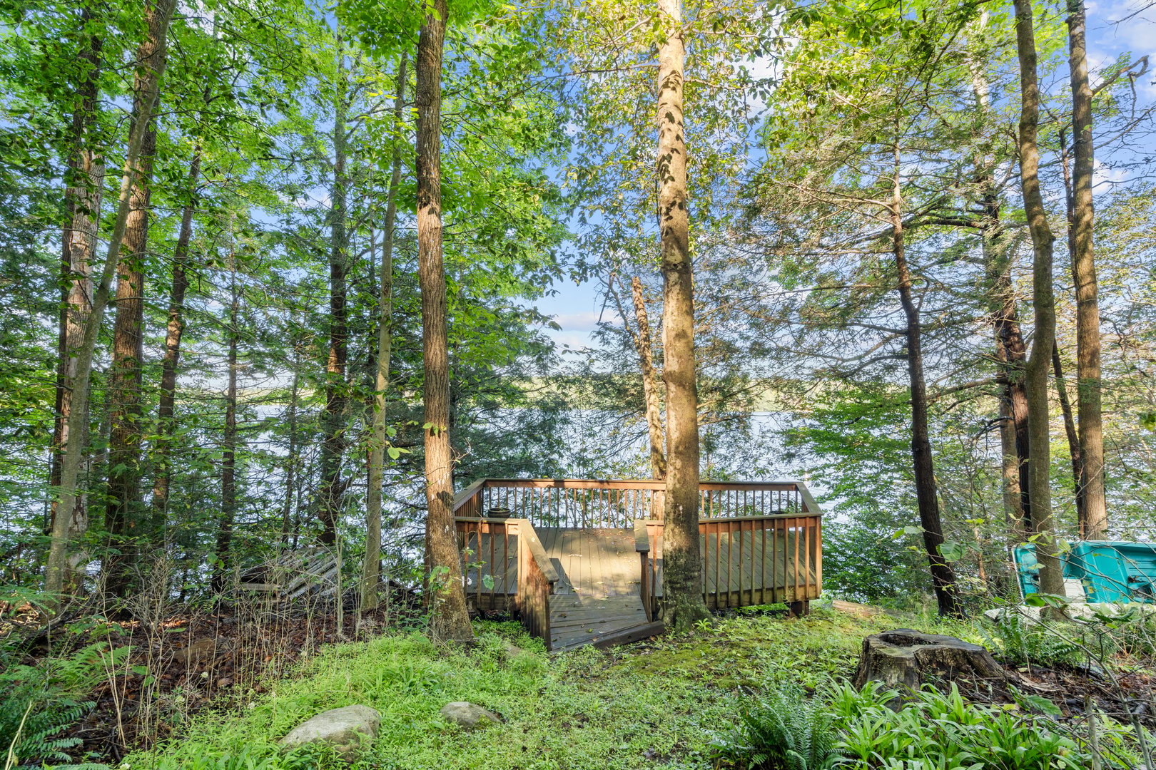 208 East Hyerdale Drive Photo 9