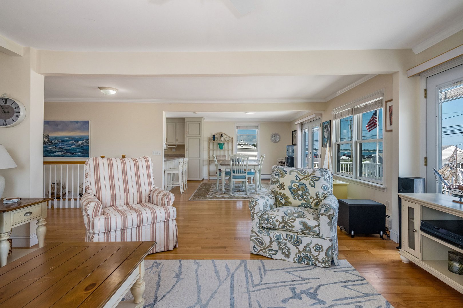 449 Seaside Avenue Photo 6
