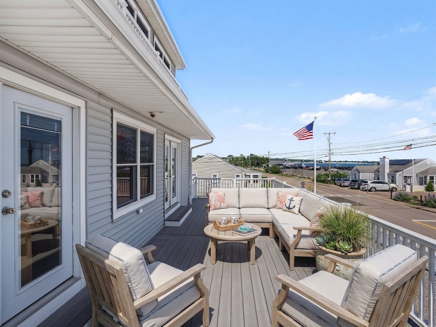 449 Seaside Avenue Photo 18