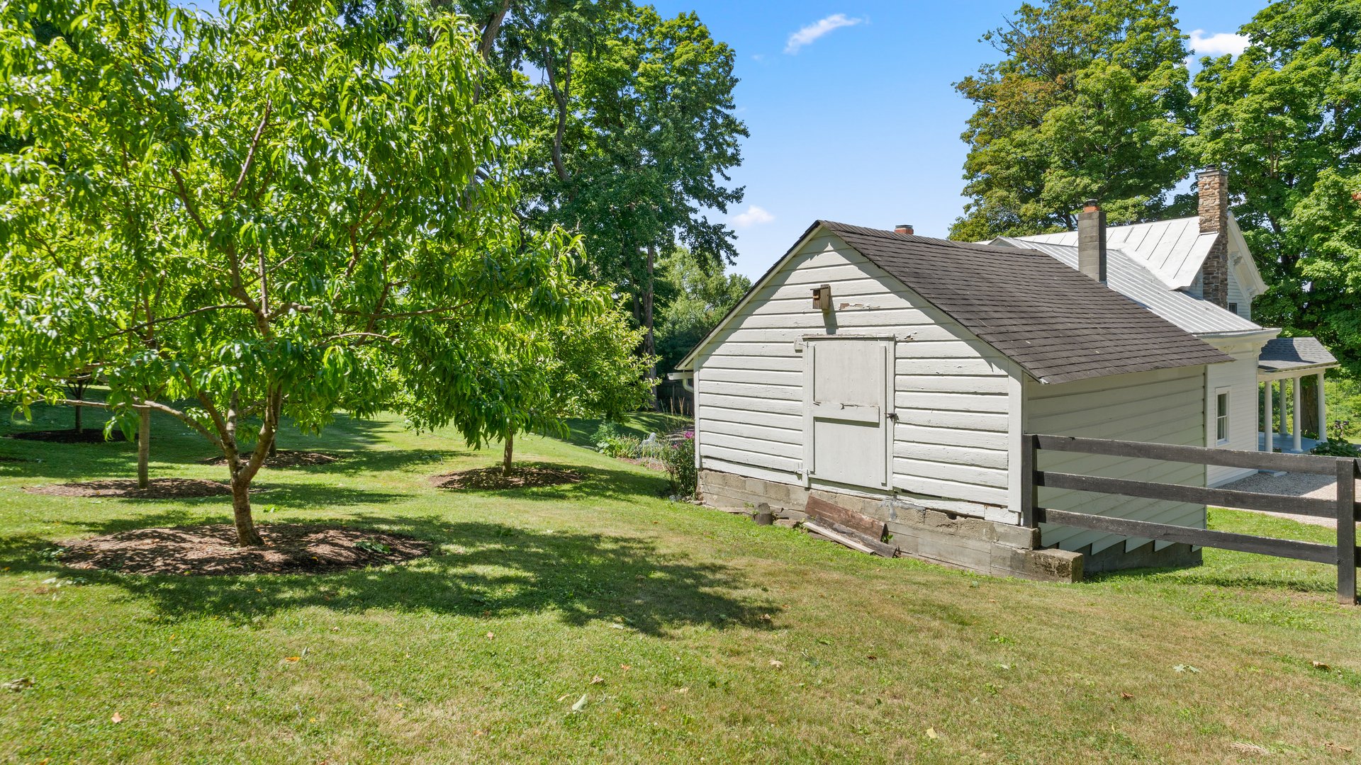 462 Old Post Road Photo 42