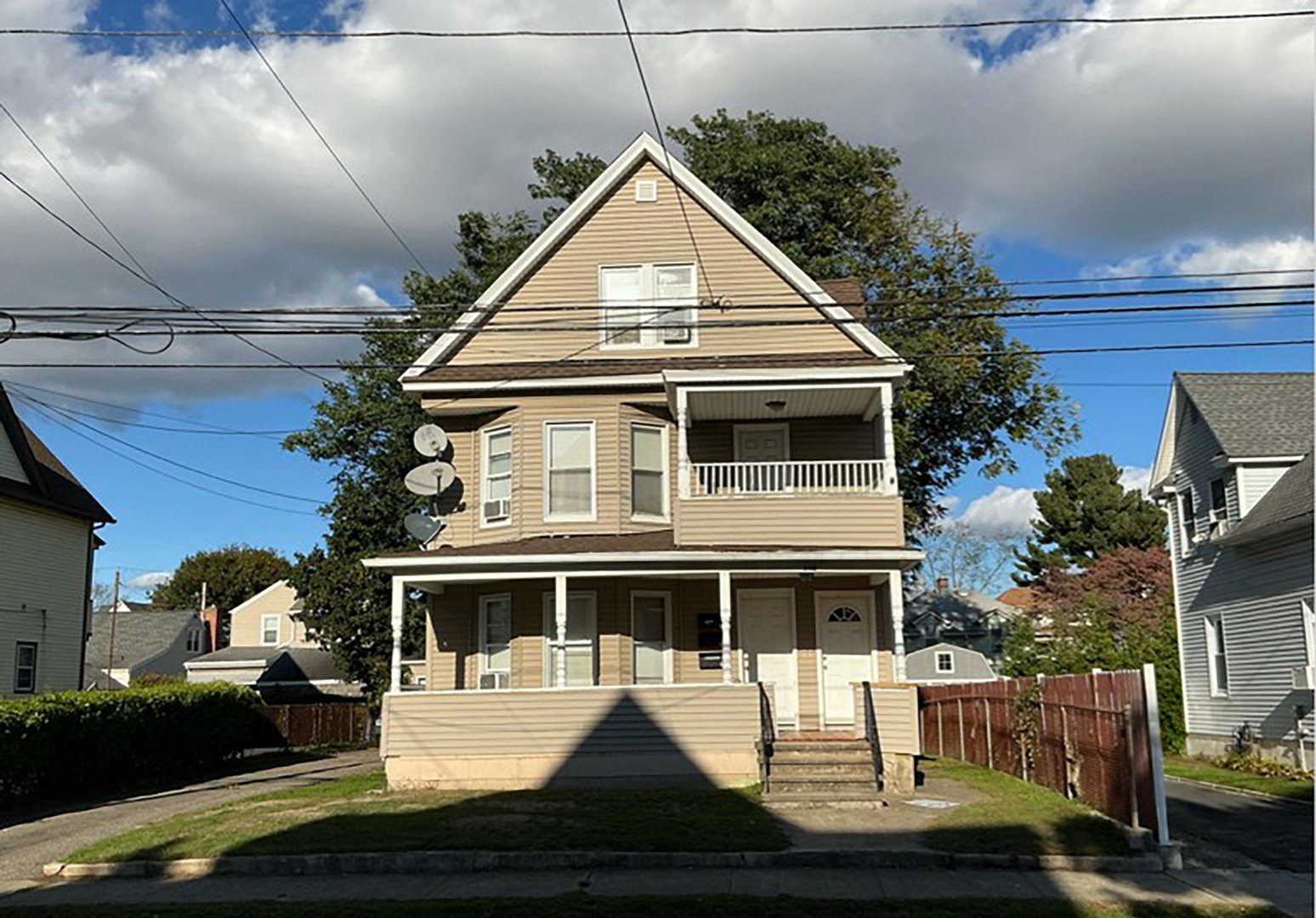 148 Alfred Street  #2 Photo 1