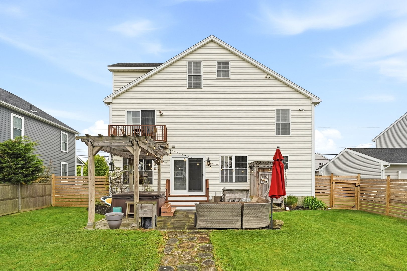 80 Third Avenue Photo 37
