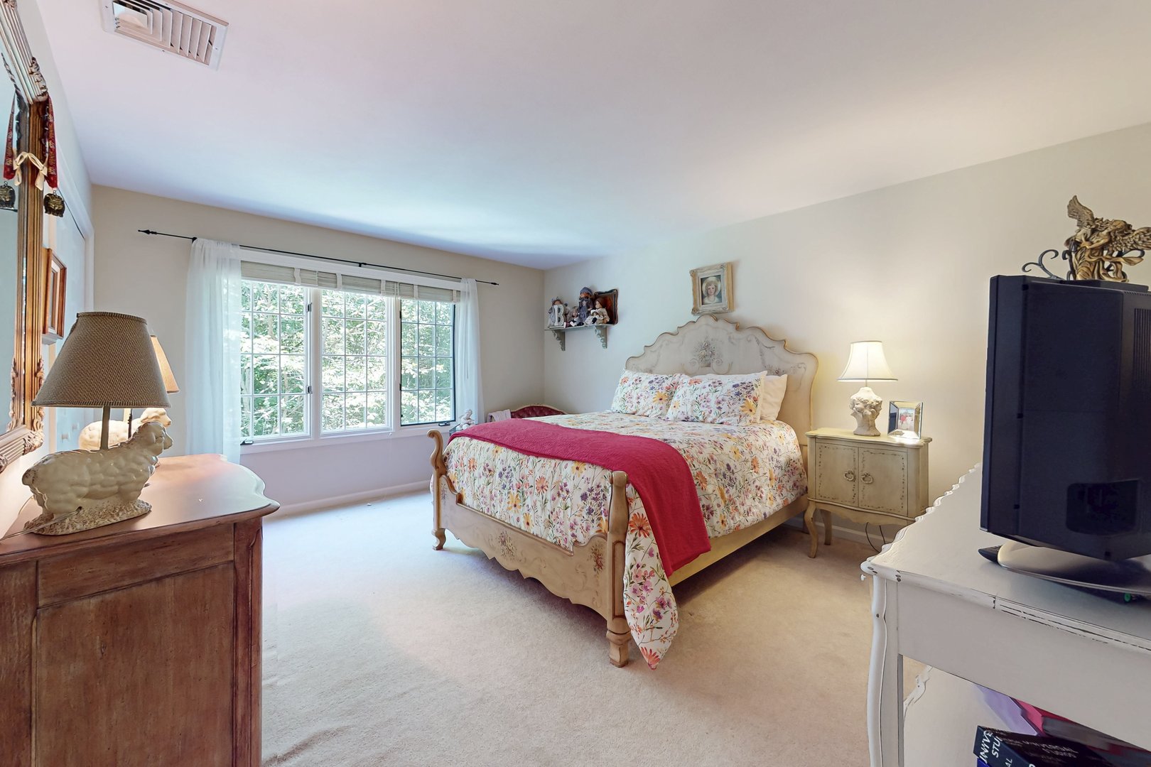 12 Lyndenwood Drive Photo 36