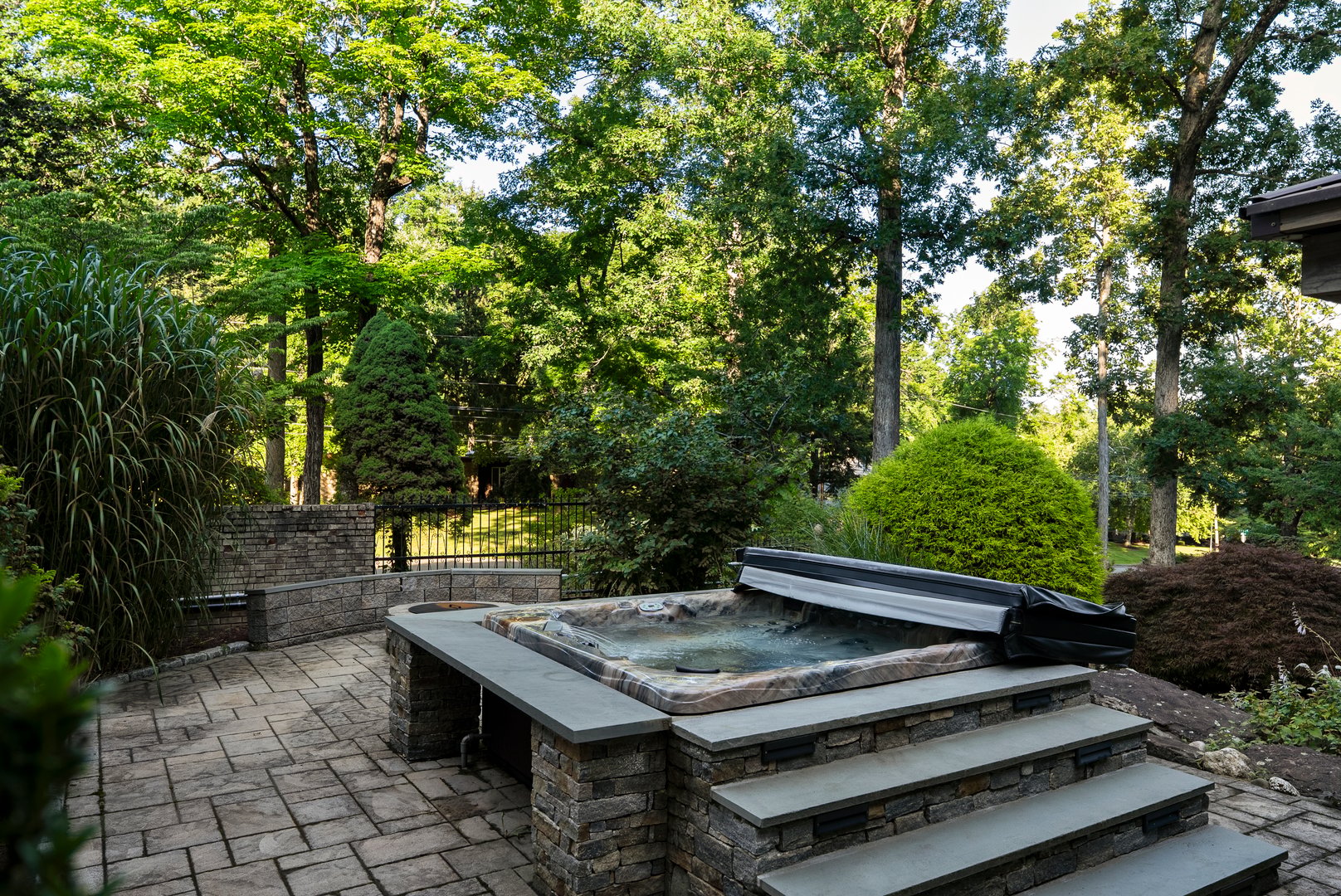 175 Orchard Road Photo 38