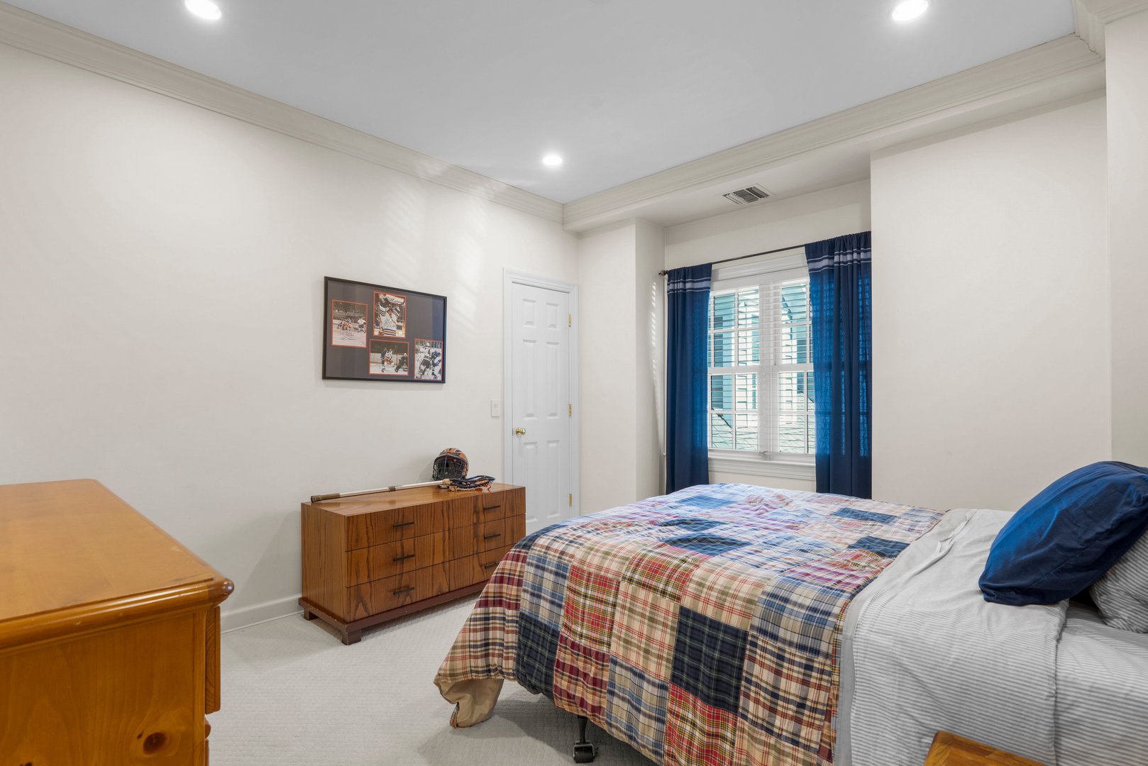 4 Griffen Drive Photo 31