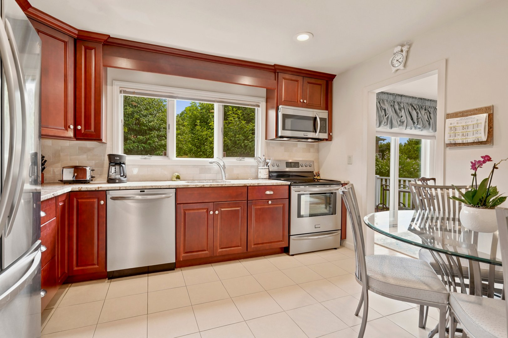 25 Arden Drive Photo 9