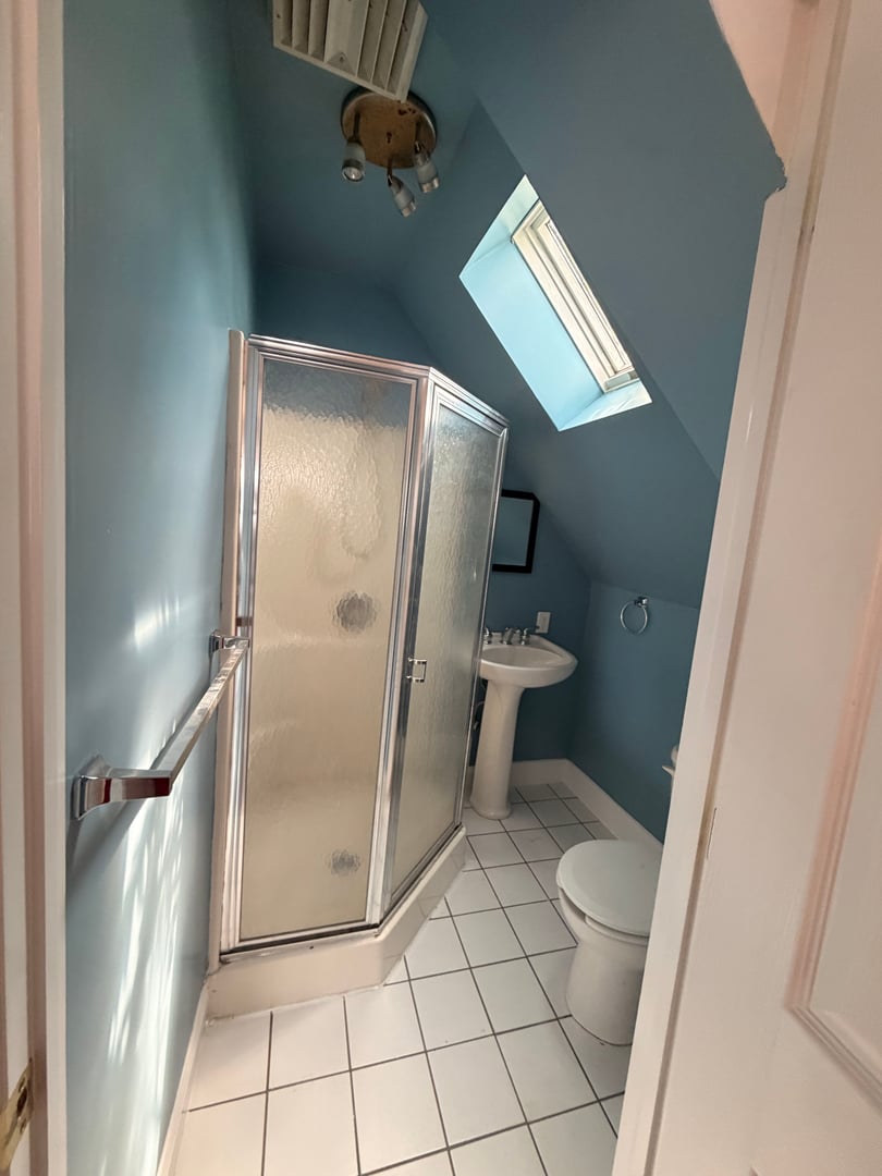 148 Alfred Street  #3 Photo 9