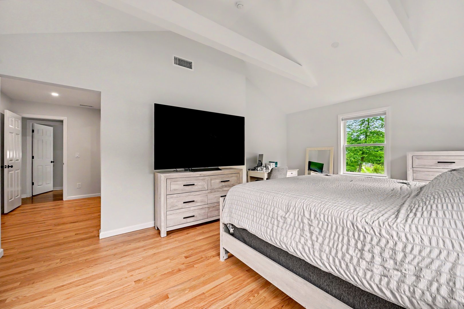 1 Wilton Acres Photo 20
