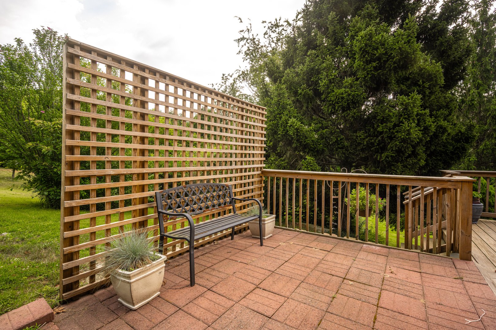 61 Soundview Avenue Photo 8