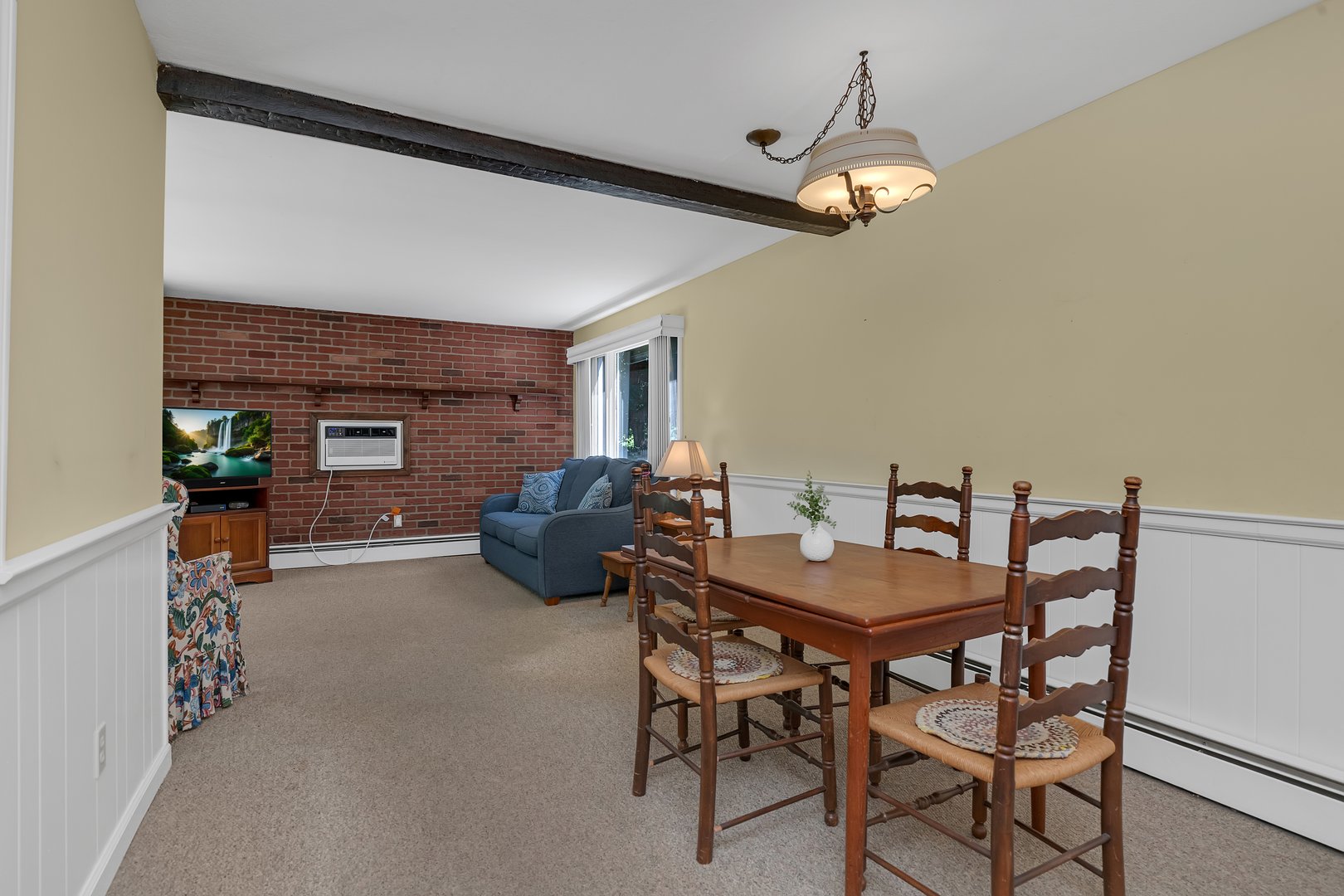 220 Stockade Road Photo 10