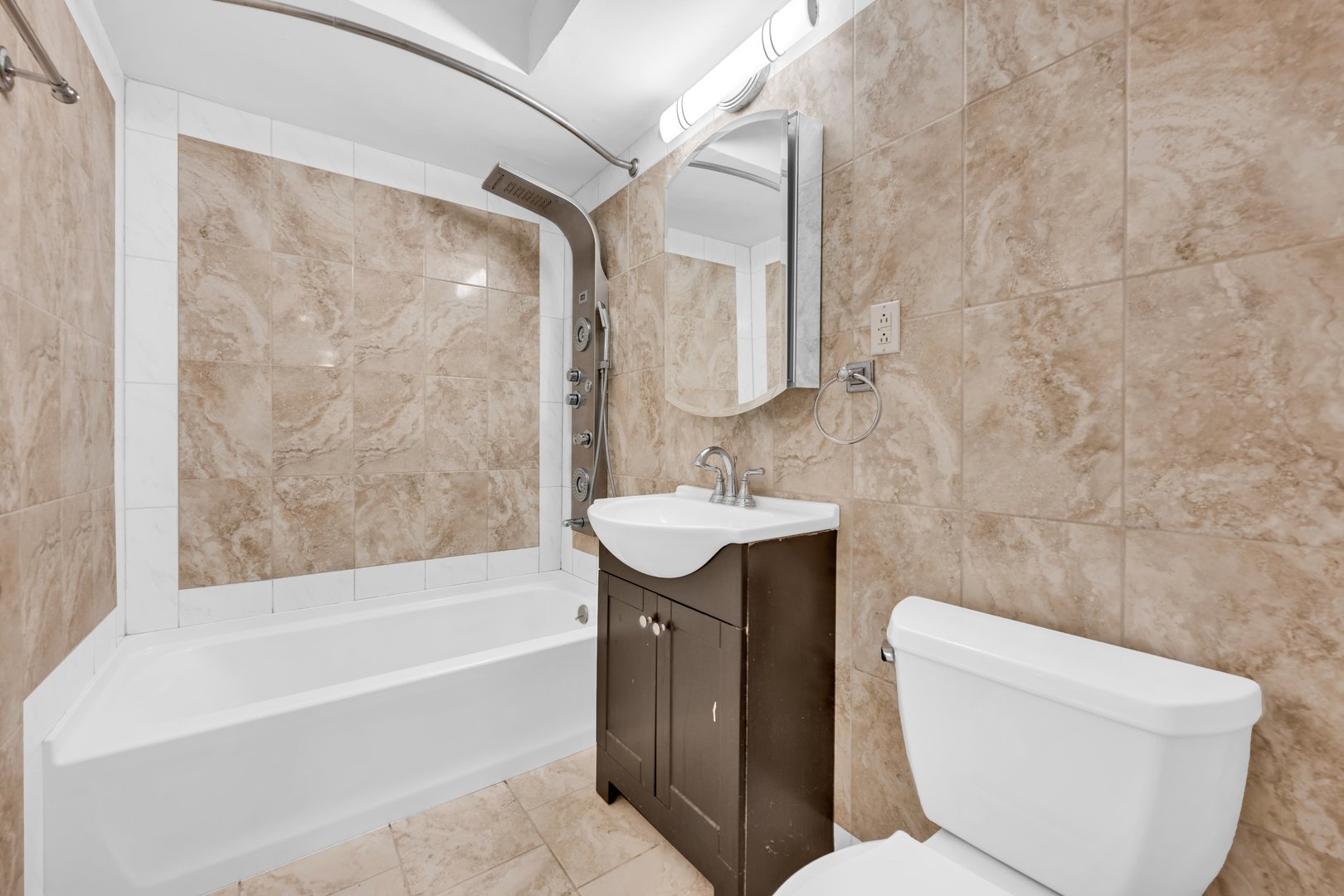 893 Farmington Avenue  #1C Photo 15