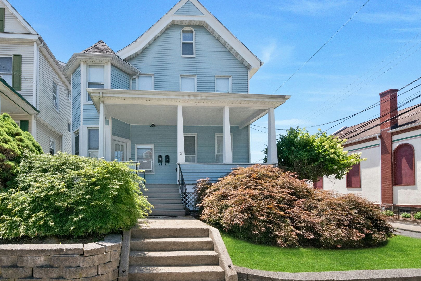 20 Waller Avenue Photo 1