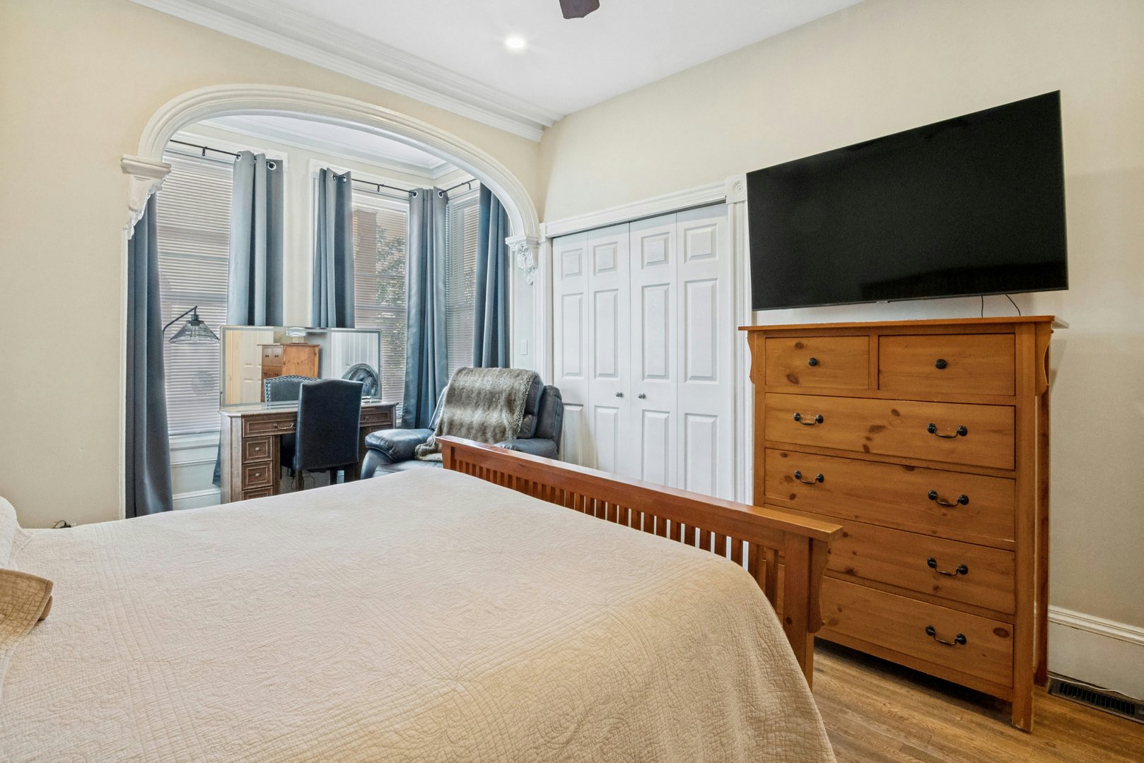 20 Waller Avenue Photo 24