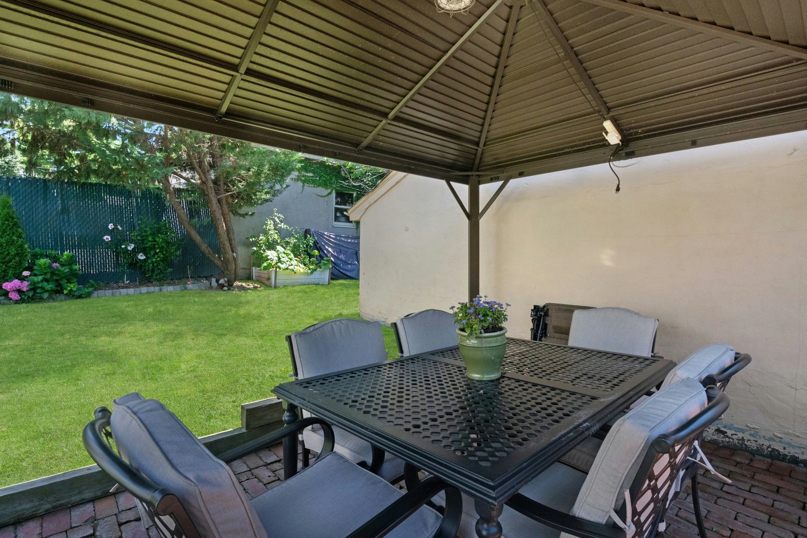 20 Waller Avenue Photo 45
