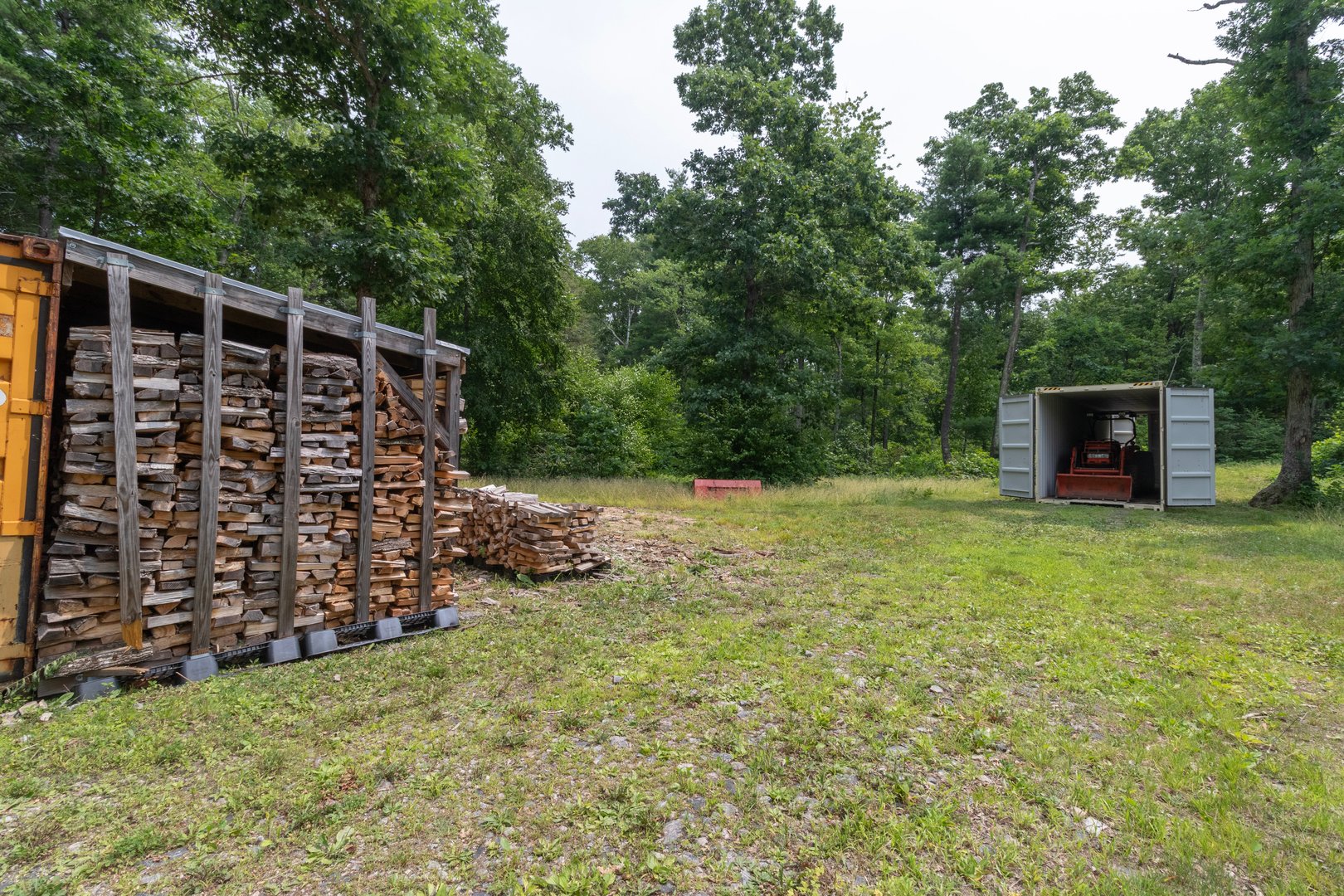 13 Woodridge Drive Photo 26