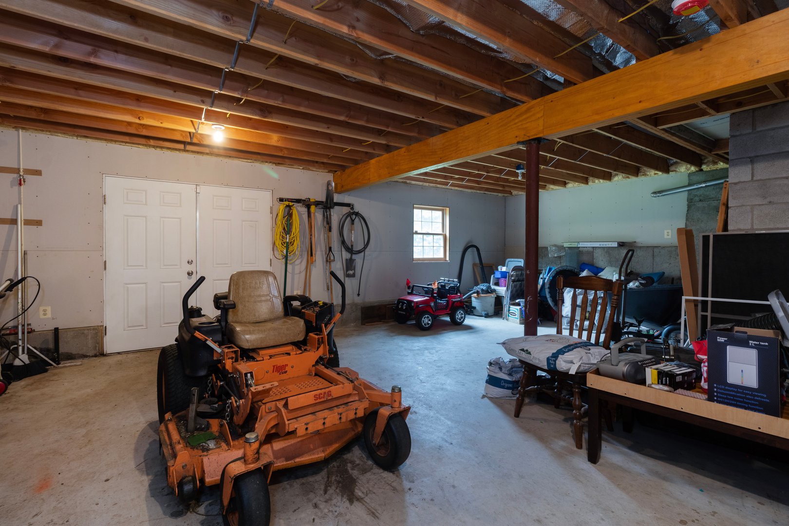 13 Woodridge Drive Photo 27