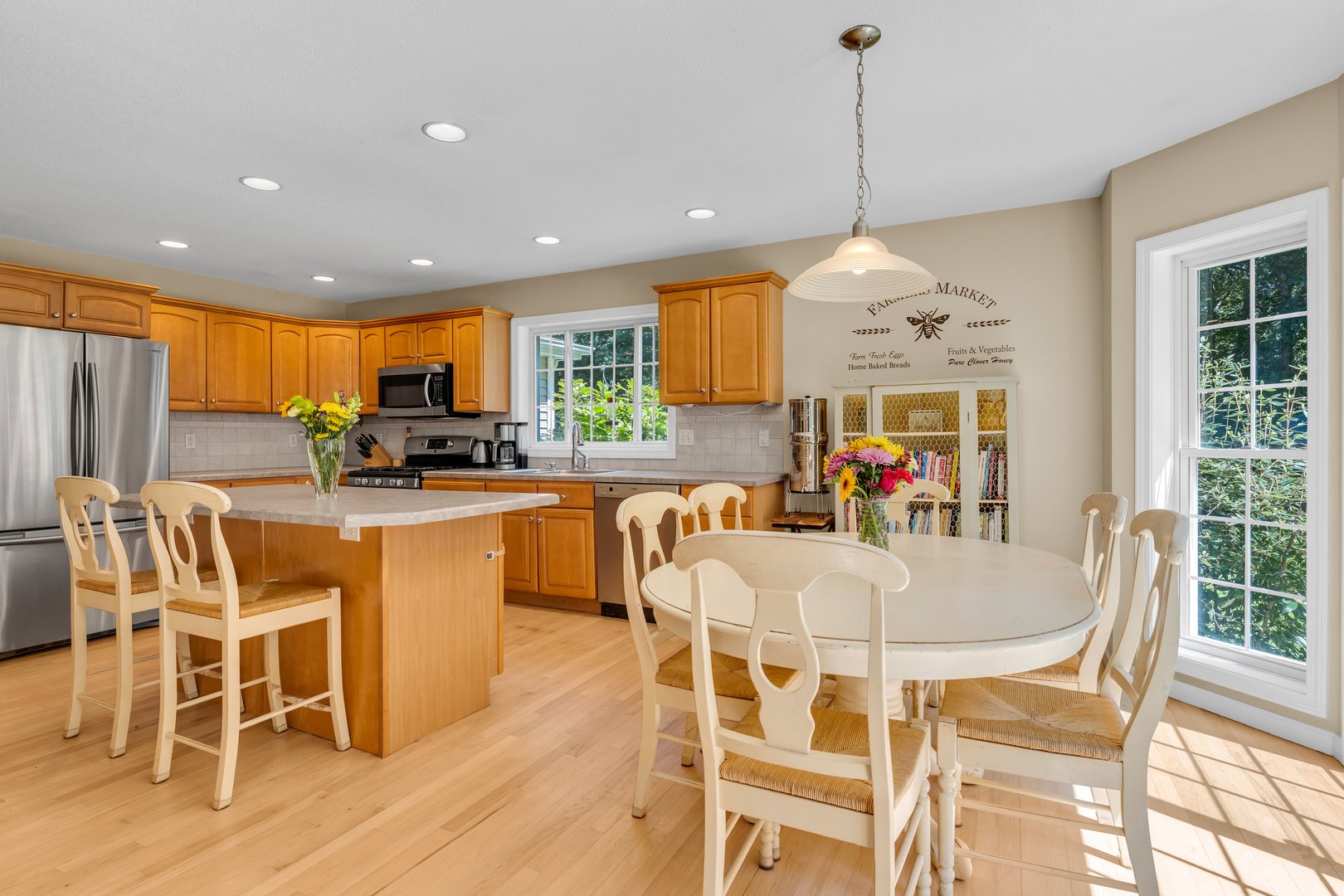 331 Dennison Road Photo 9