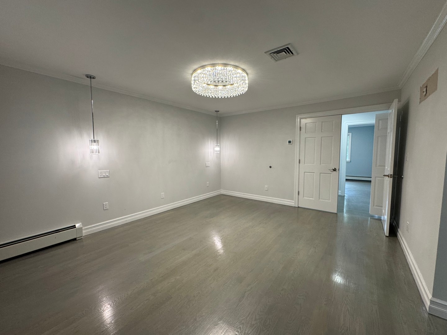 285 S Broadway  #D Photo 15