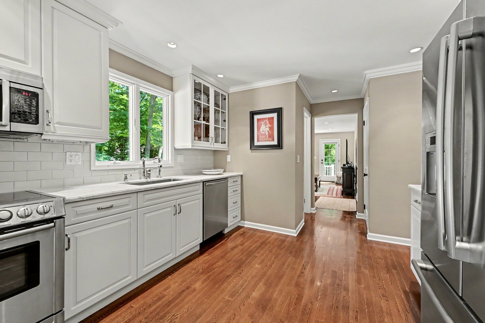 99 William Street Photo 13