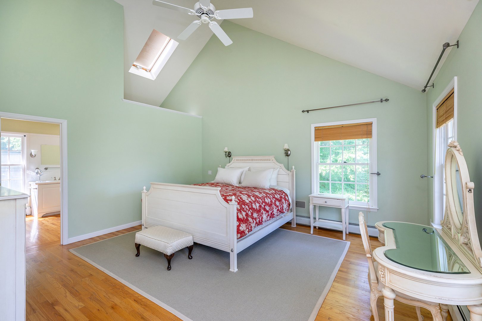 37 Woodruff Lane Photo 19