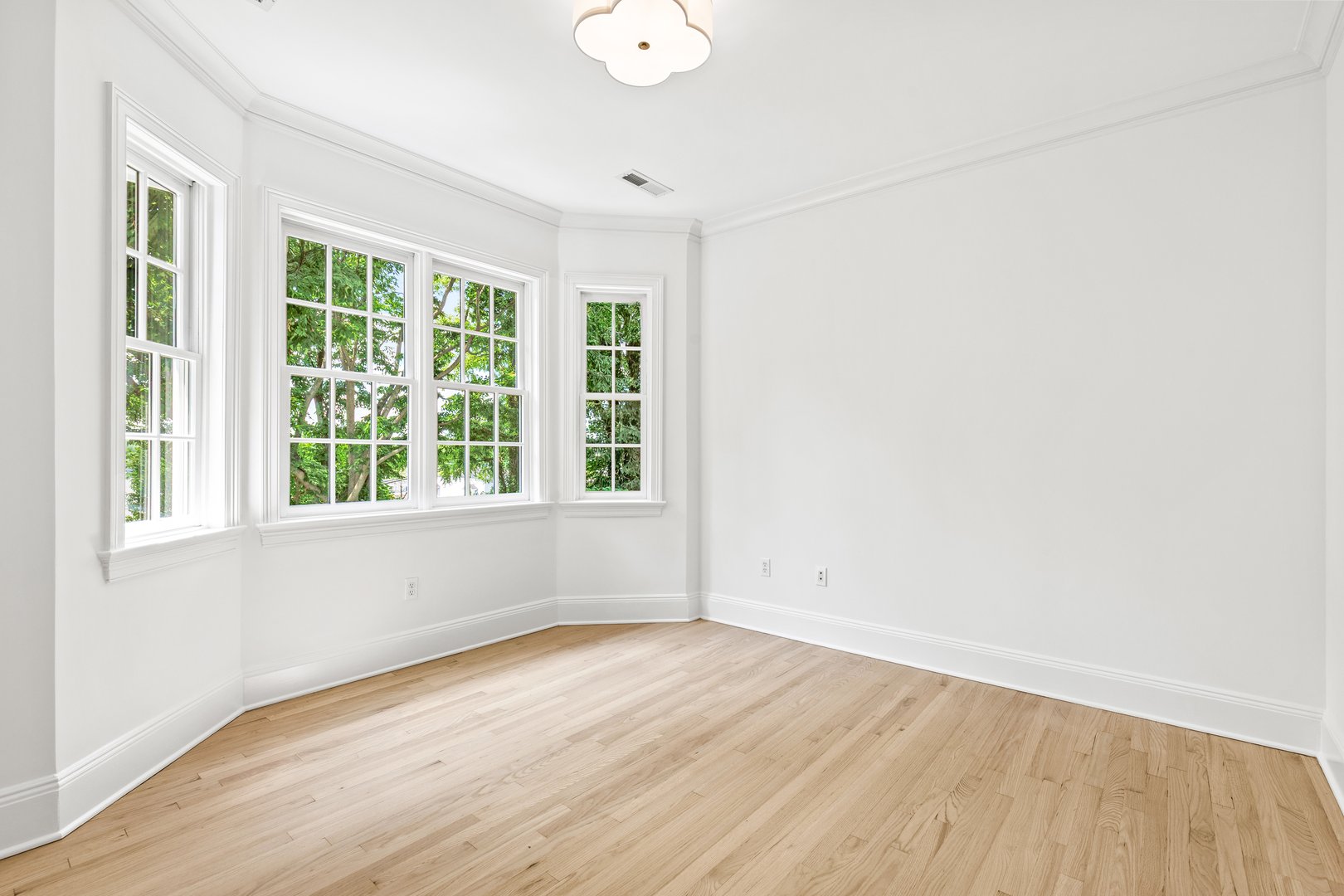 21 Loder Street Photo 26