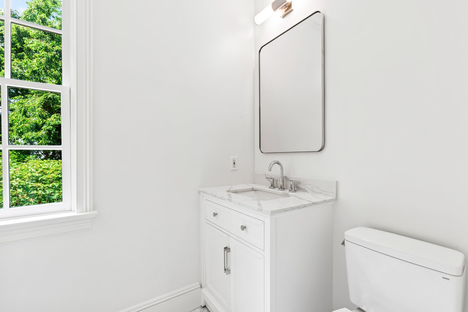 21 Loder Street Photo 28