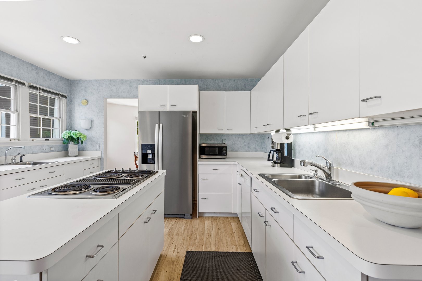44 Alex Drive Photo 10