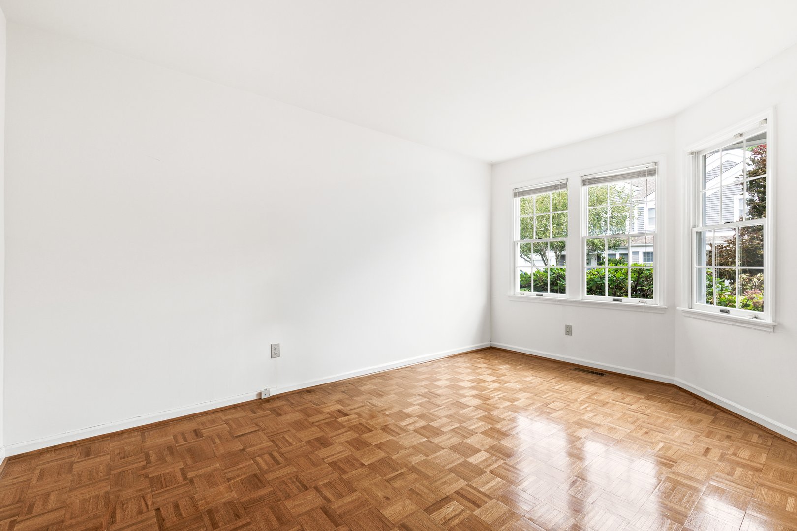 44 Alex Drive Photo 12