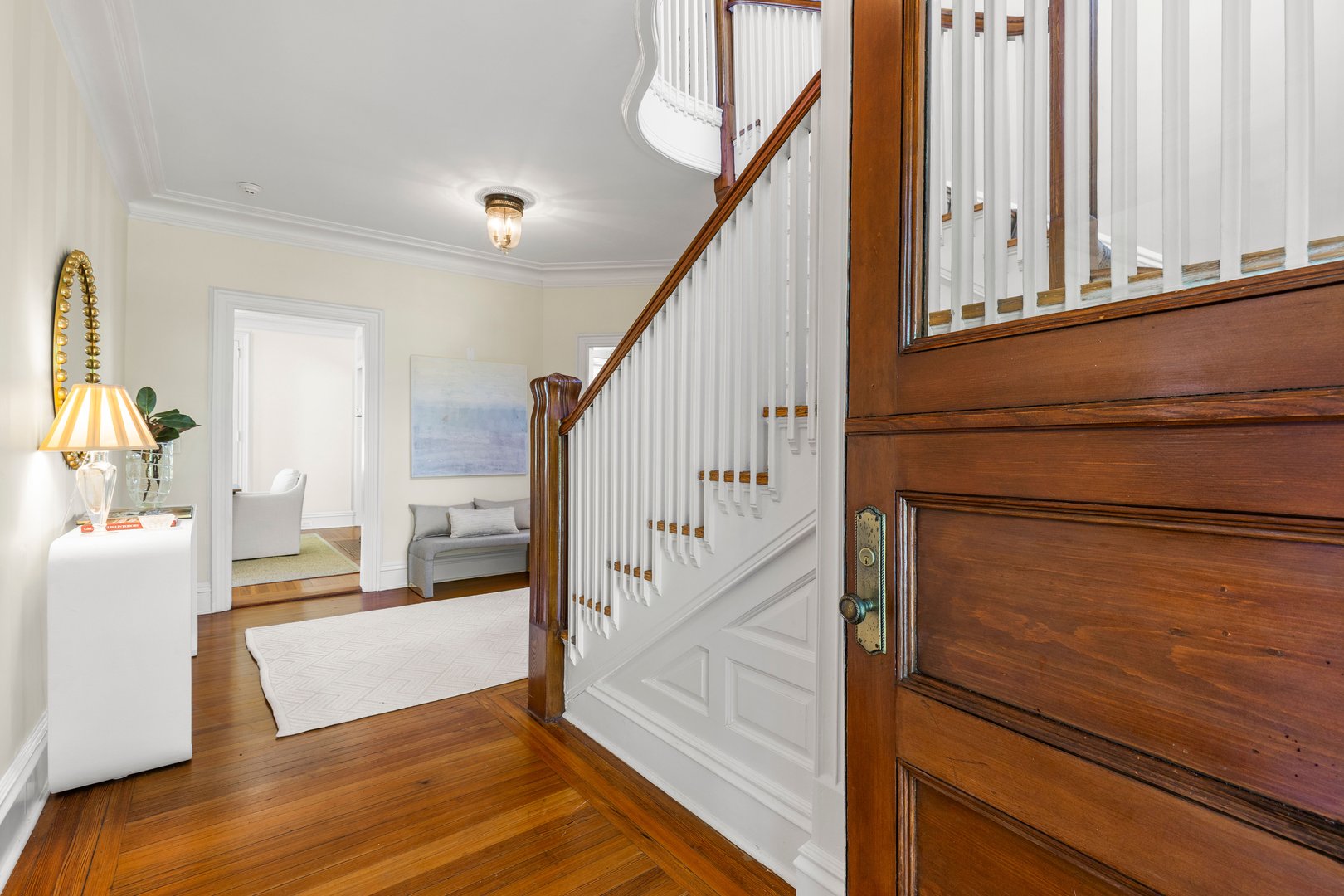 731 Forest Avenue Photo 8