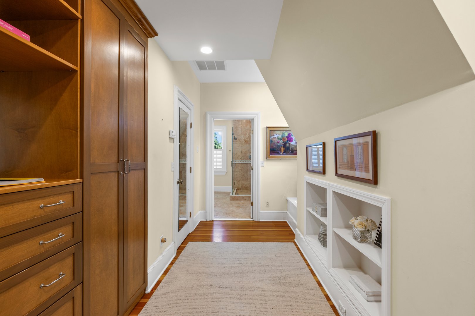 731 Forest Avenue Photo 32