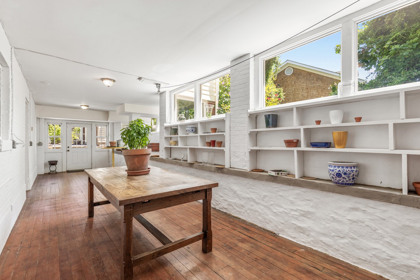 731 Forest Avenue Photo 44