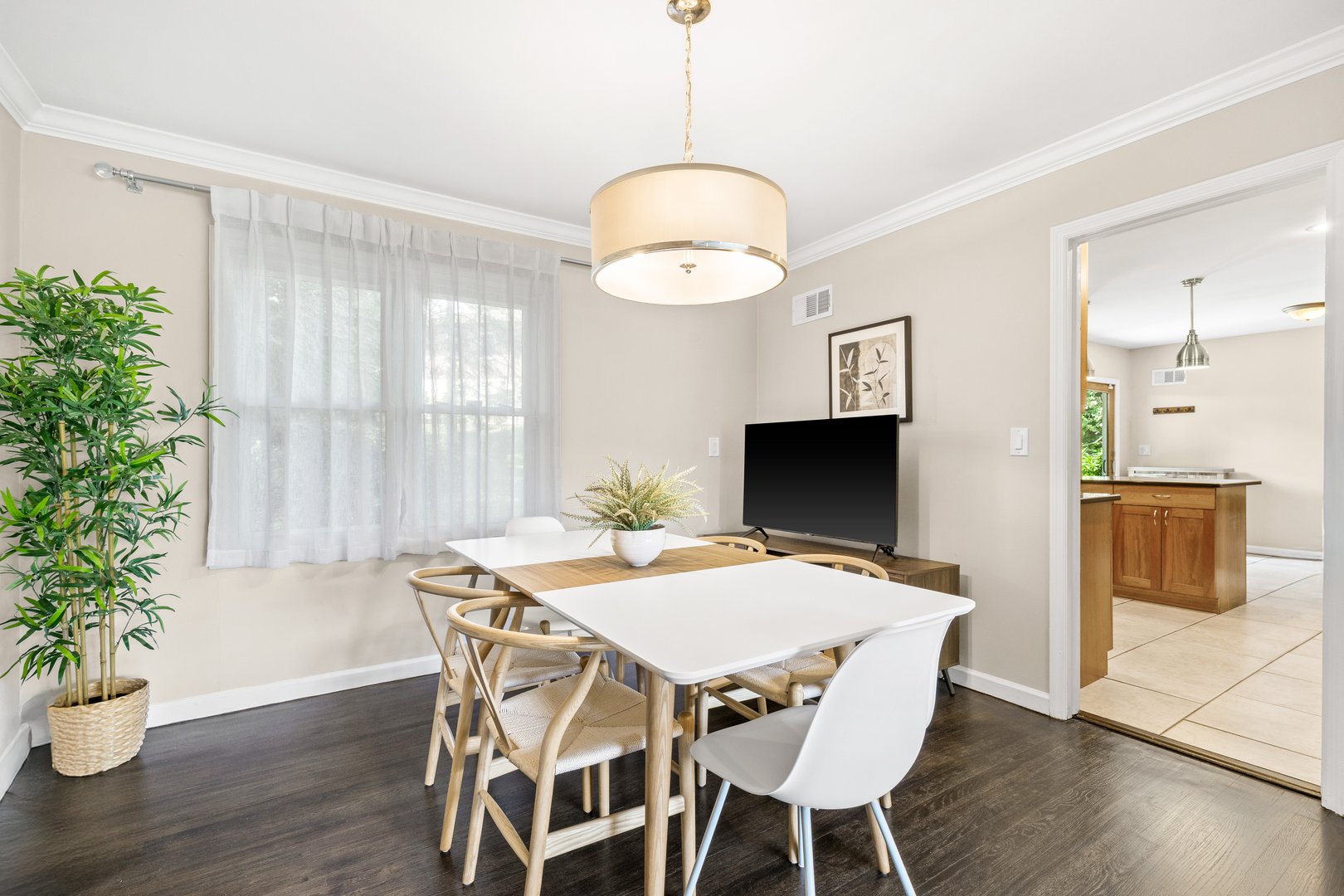 31 Claudet Way Photo 8