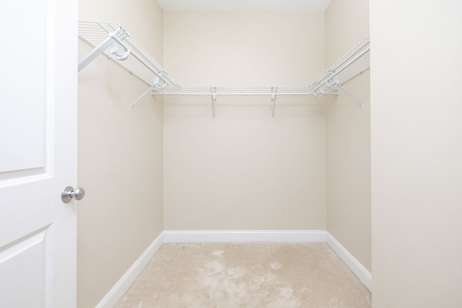 16 Carson Way Photo 19