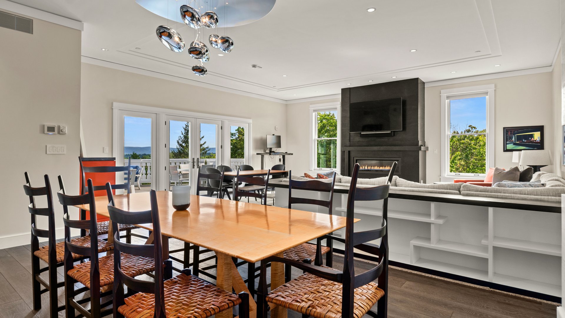 165 Kemble St  #18 Photo 8