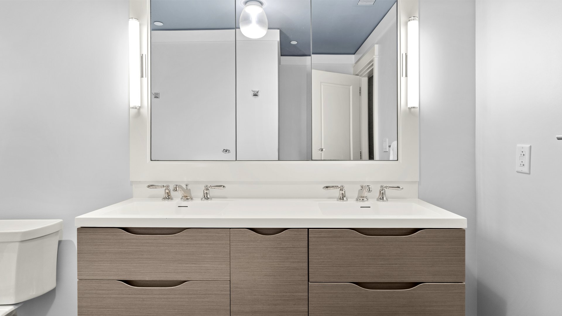 165 Kemble St  #18 Photo 30