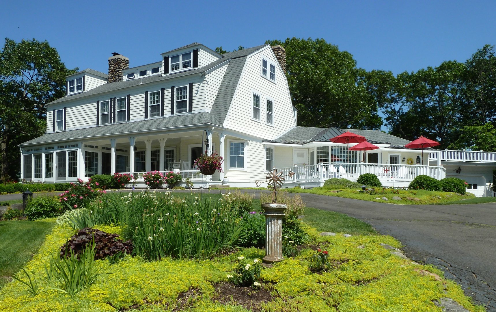 73 East Wharf Road Photo 1