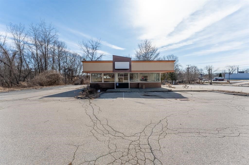 641 Route 32 Photo 1